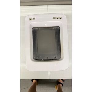 PetSafe SmartDoor (M) + Installation Adapter + Connected Door Key